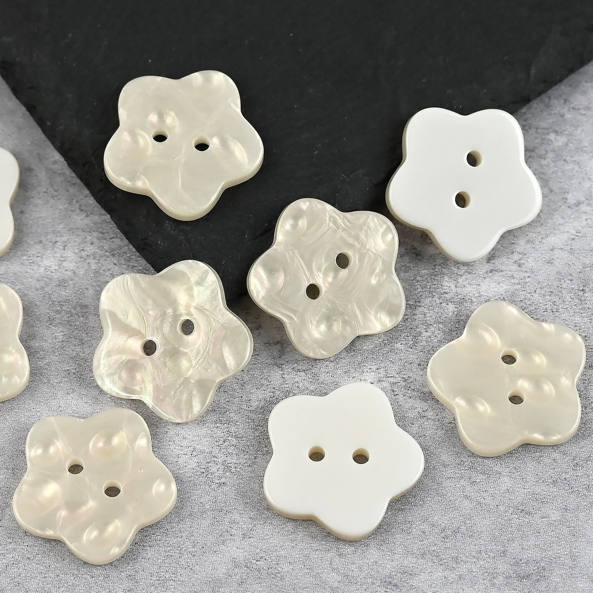 Bunli - DIY 10 Pack Luminous Star Two-Hole Button