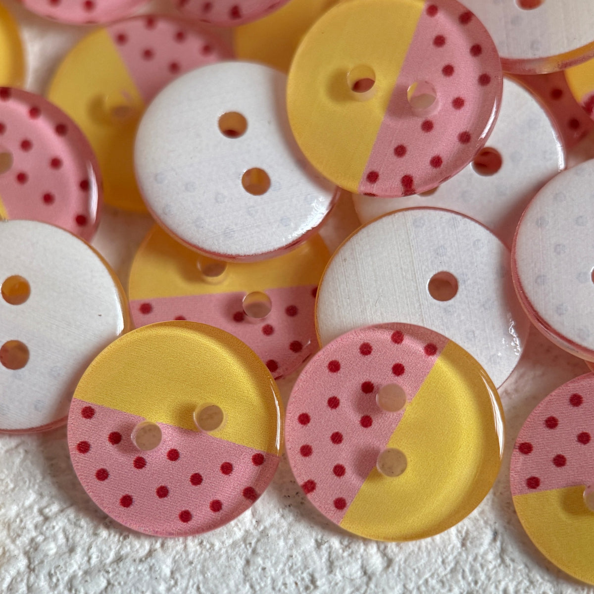 Bunli - DIY 10 Pack Yellow-Pink Polka-Dot Round Button