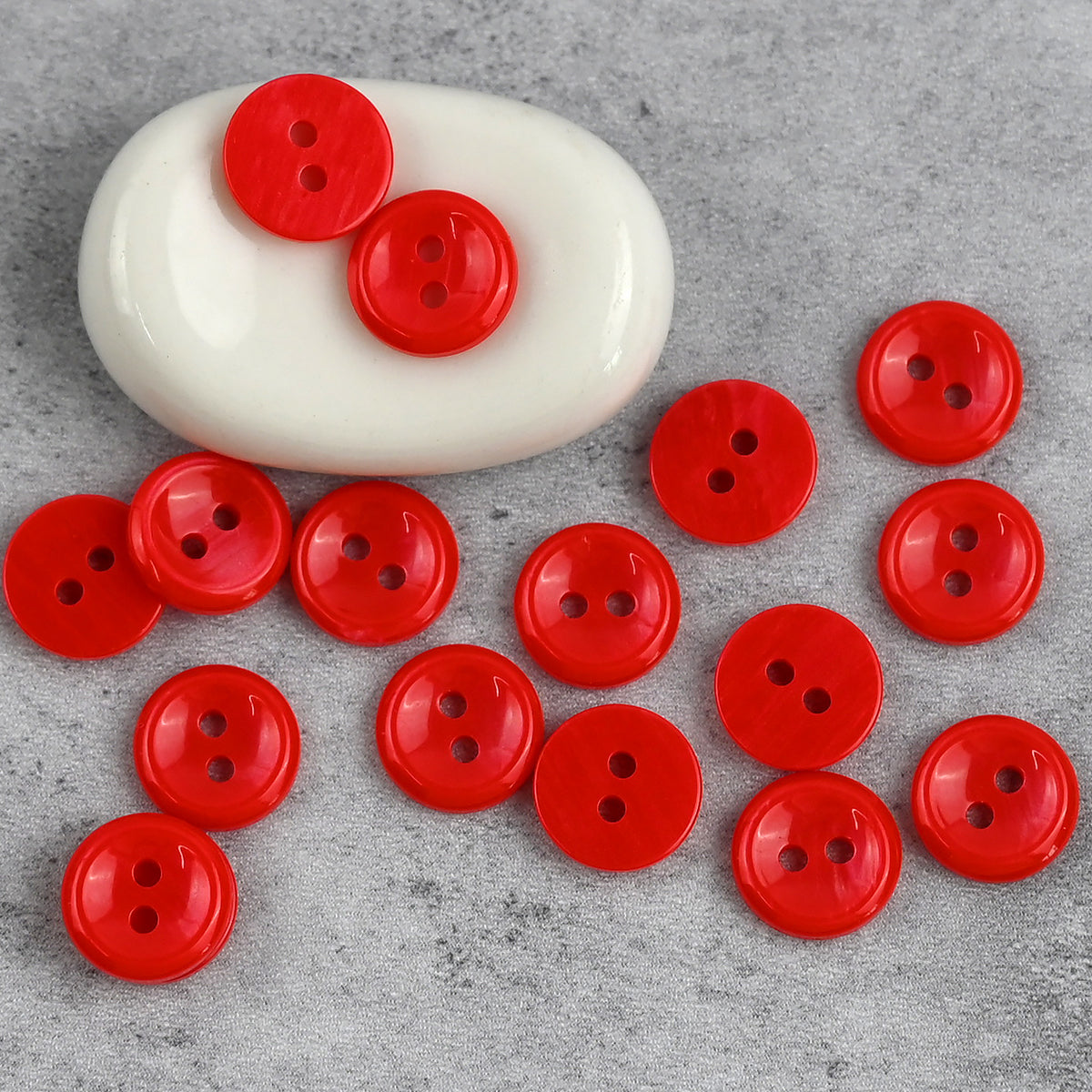 Bunli - DIY 10 Pack Glossy Round Two Hole Button