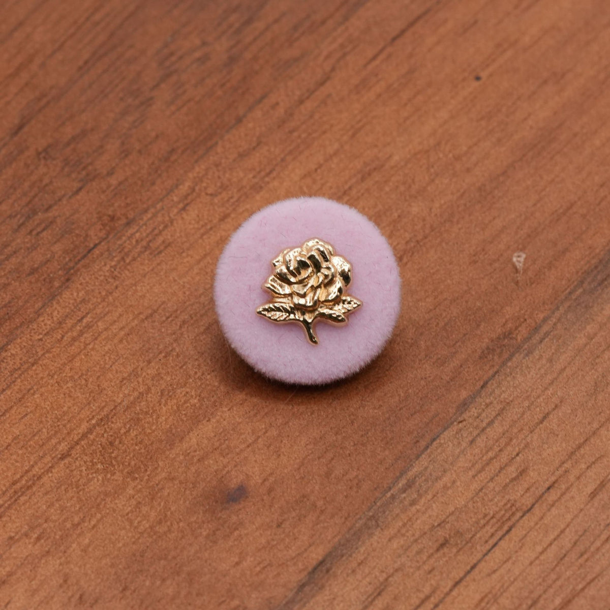 高档时尚圆形植绒花朵金属双拼纽扣外套大衣配饰服装辅料装饰扣子