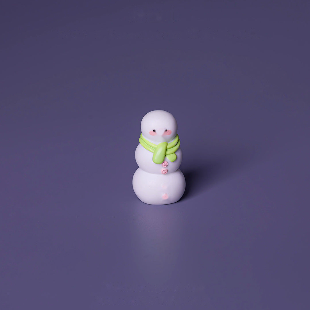 Objella - Winter Six-Style Snowman Figurine