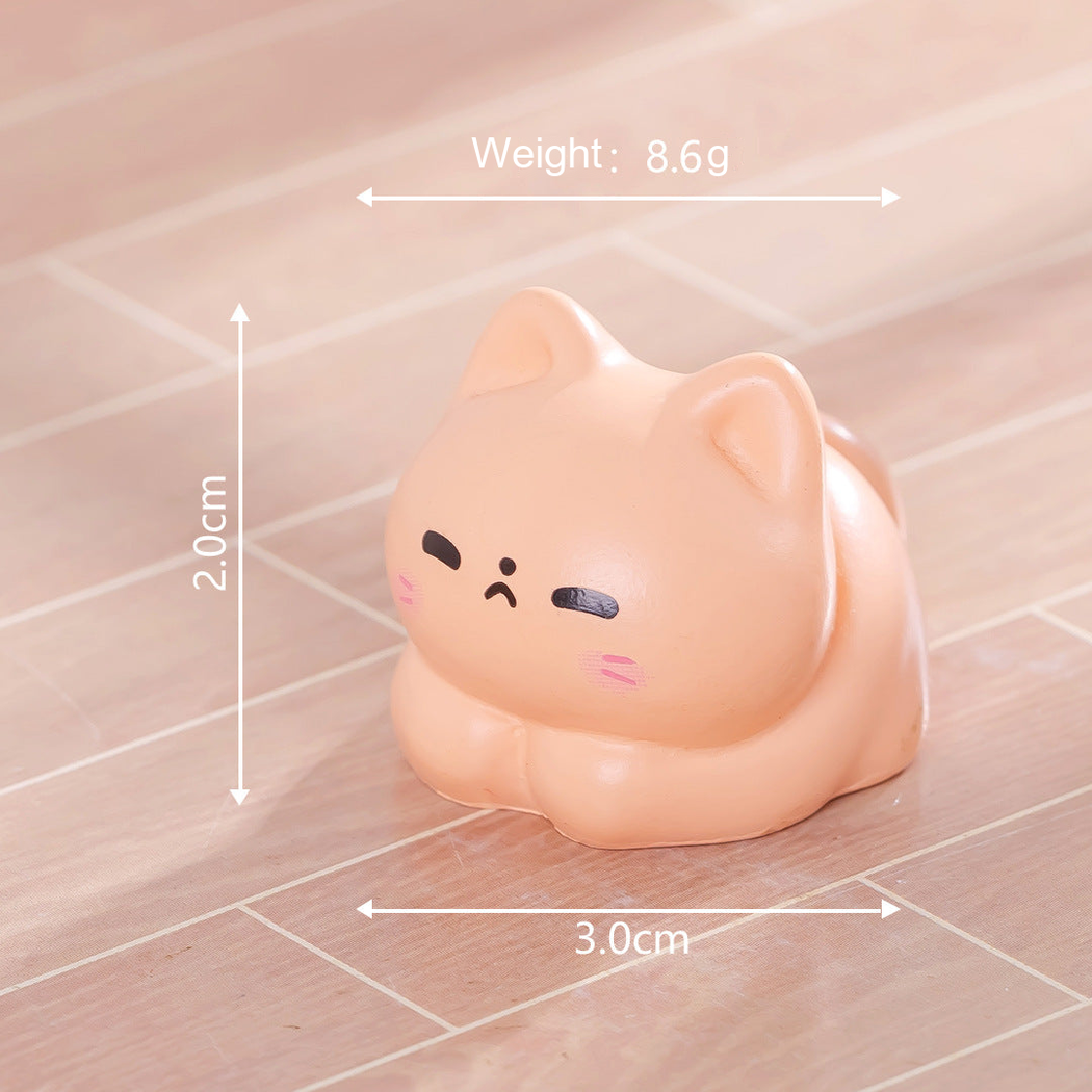 Objella - Cartoon Nine-Style Cat Figurine