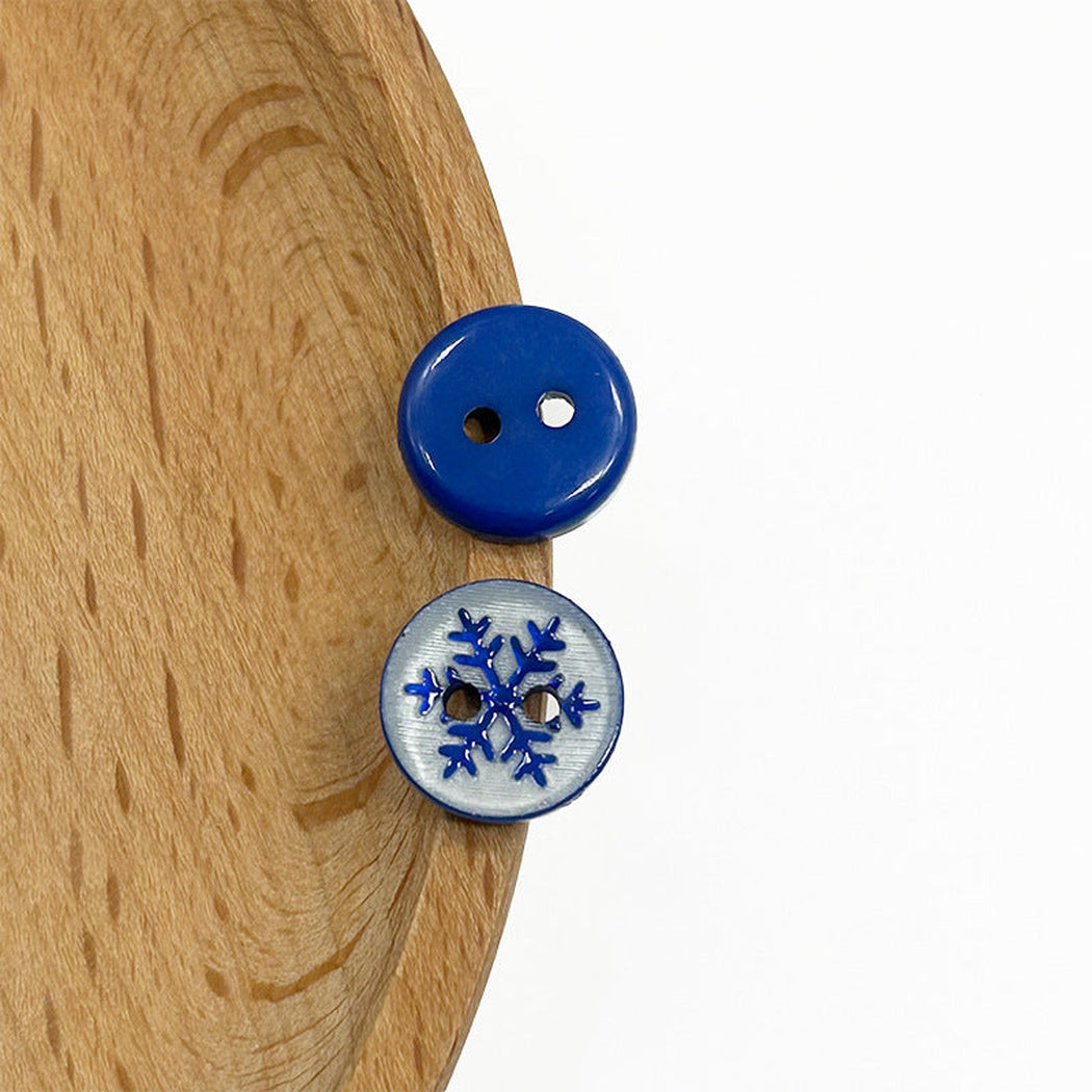 Bunli - DIY 10 Pack Snowflake Motif Two-Hole Button