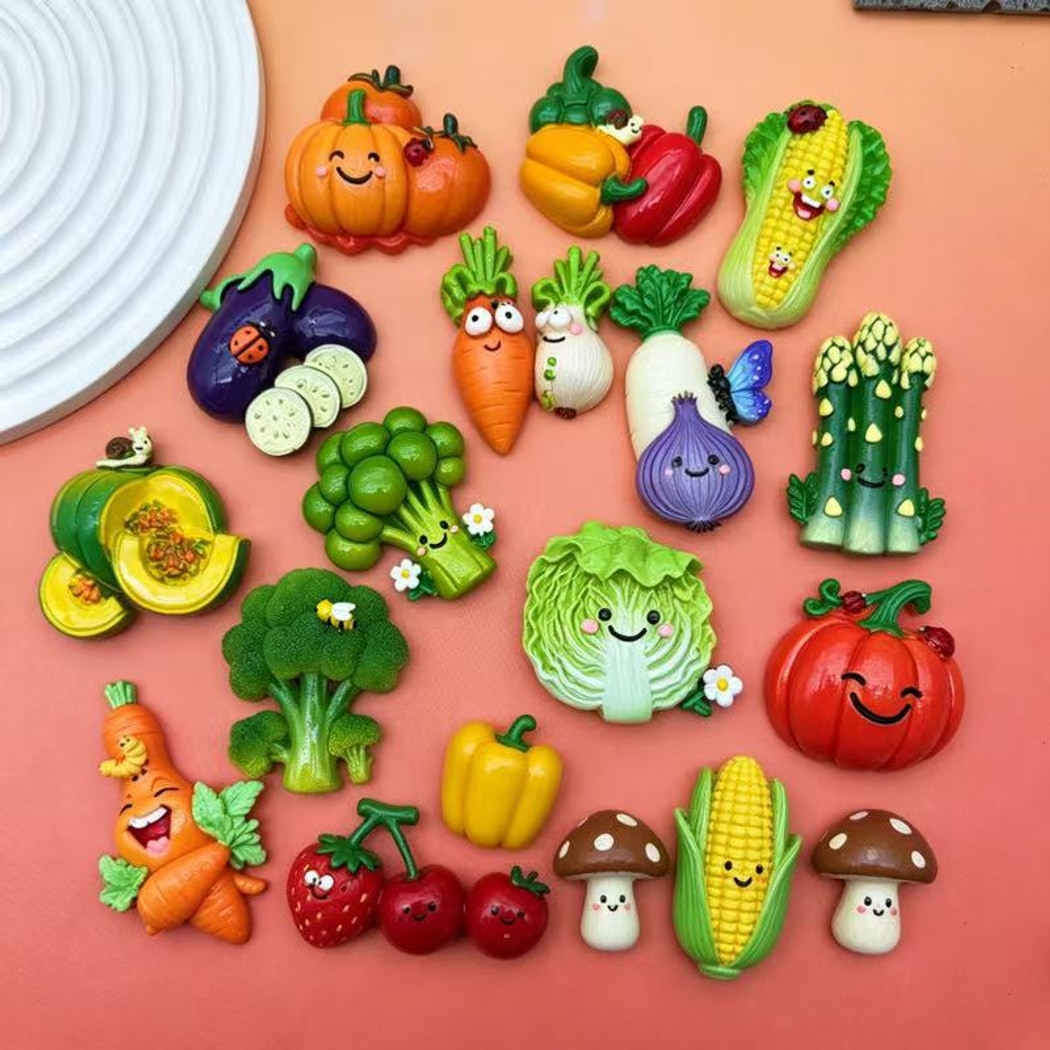 Chivy - DIY Cartoon Vegetable Plastic Accessory