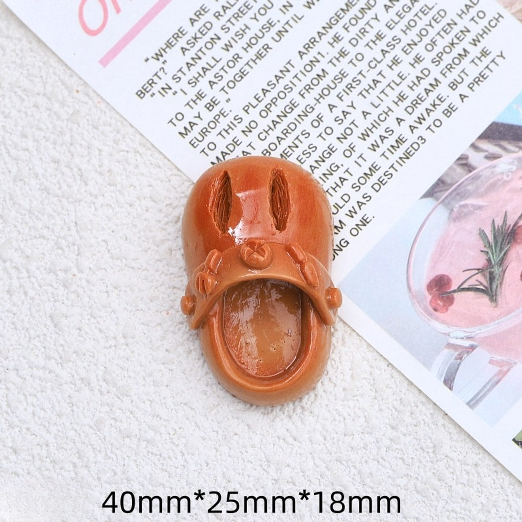 Chivy - DIY Plastic Bread Slipper Decorative Accessory