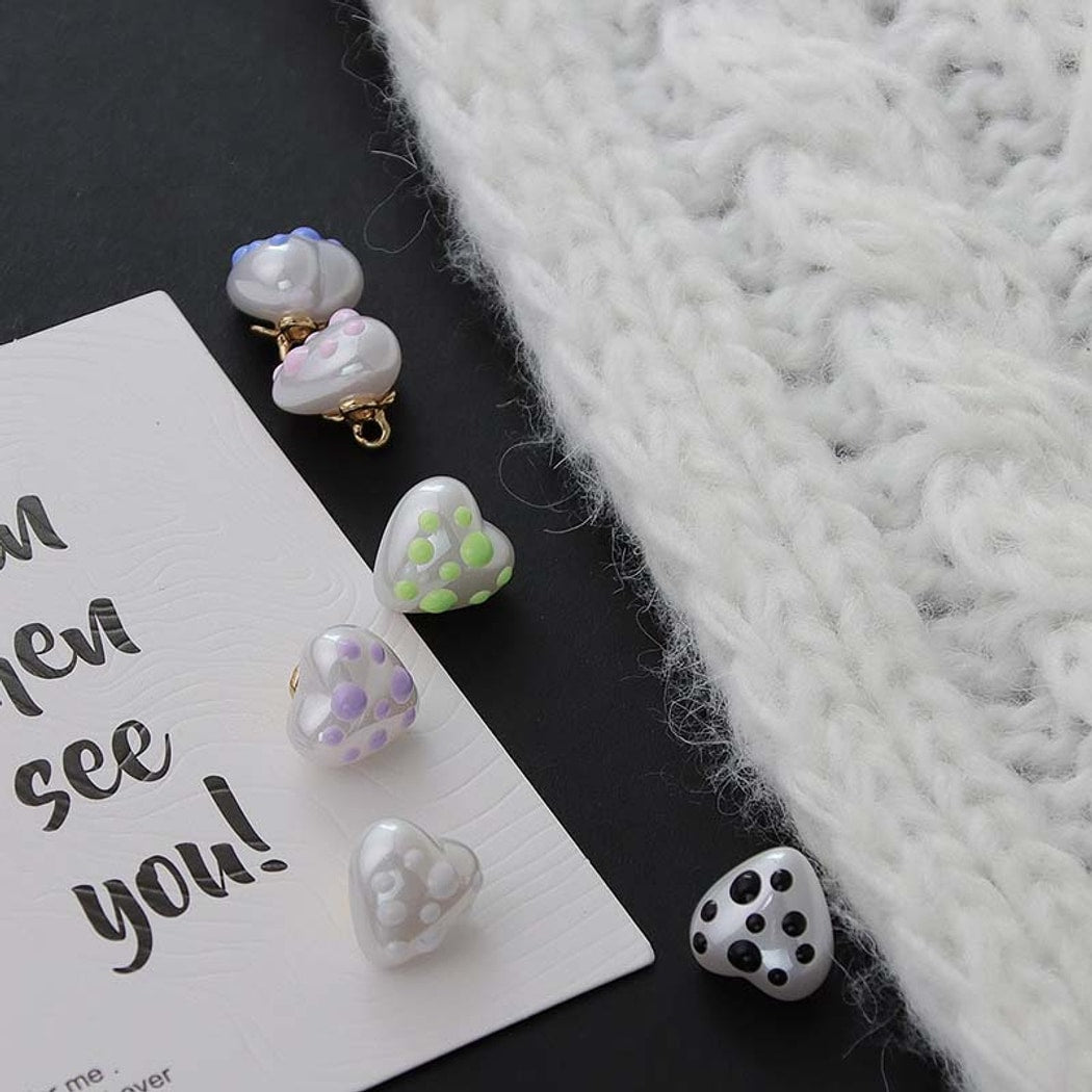 Bunli - DIY 10 Pack Heart Shaped Polka Dots Buttons