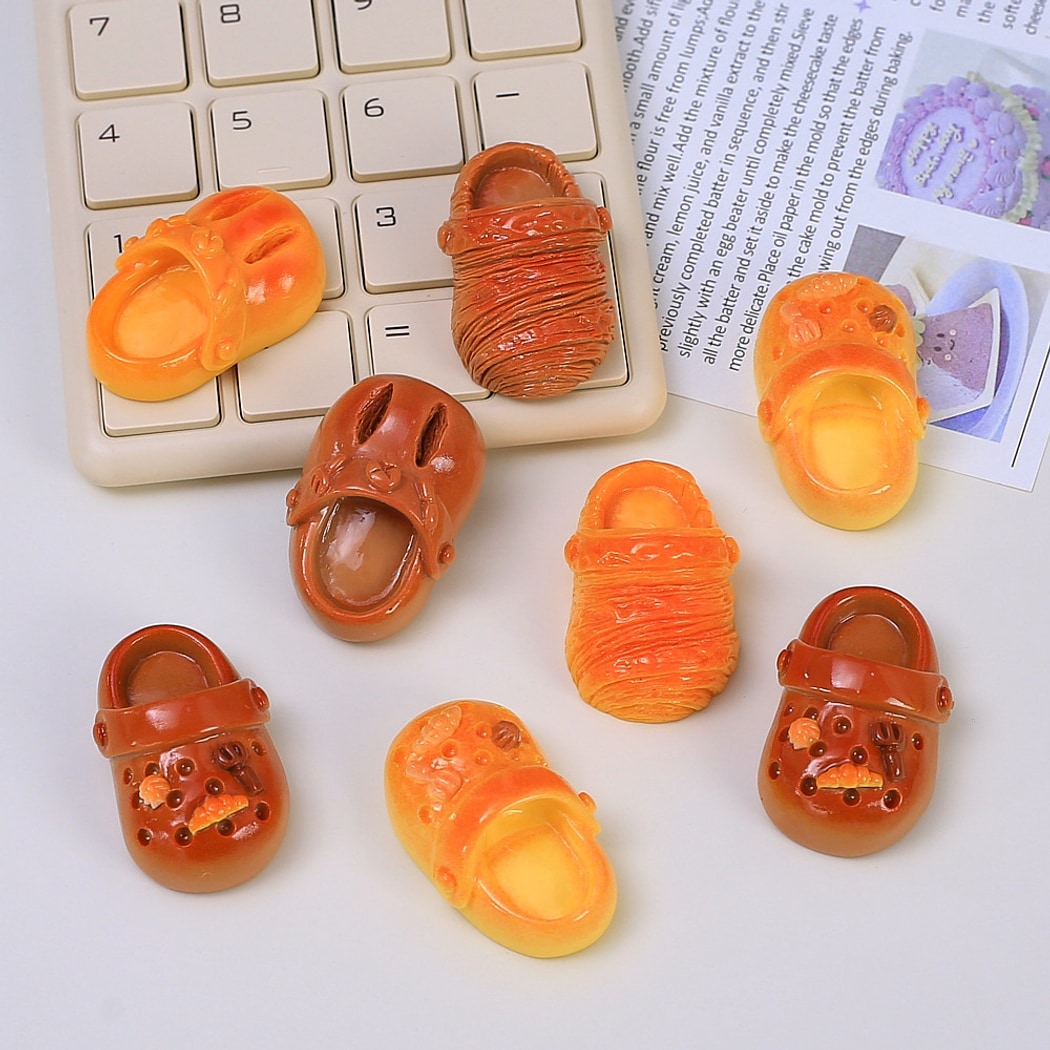 Chivy - DIY Plastic Bread Slipper Decorative Accessory