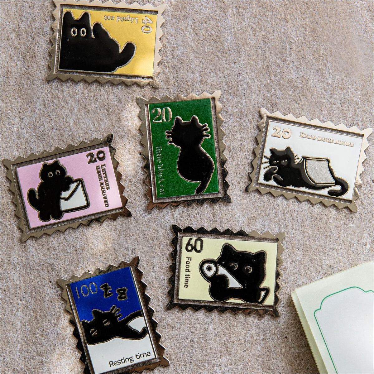 Novellea - Cat-Illustration Stamp-Border Bookmark Clip