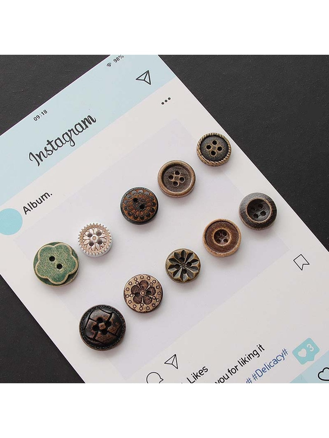 Bunli - DIY 10 Pack Vintage Style Four-Hole Buttons