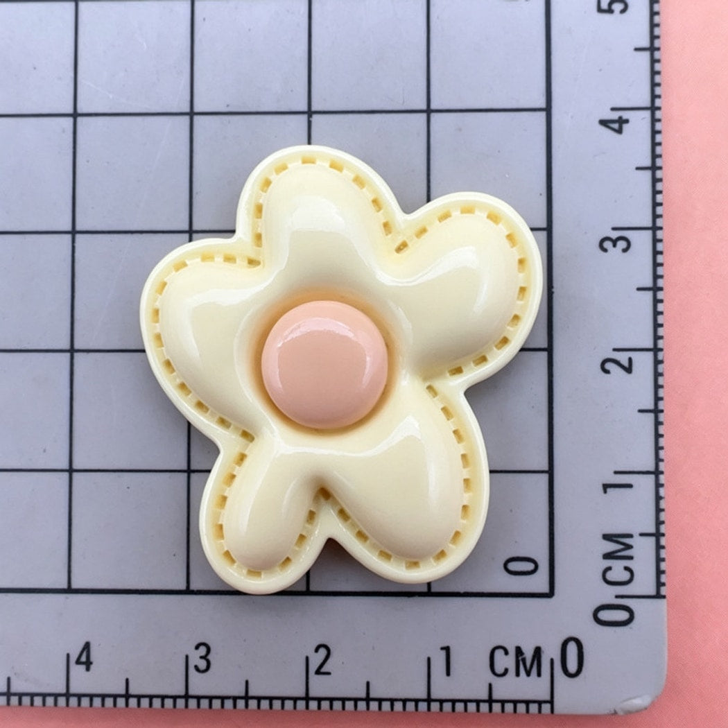 Chivy - DIY Plastic Irregular Five Petal Flower Accessory
