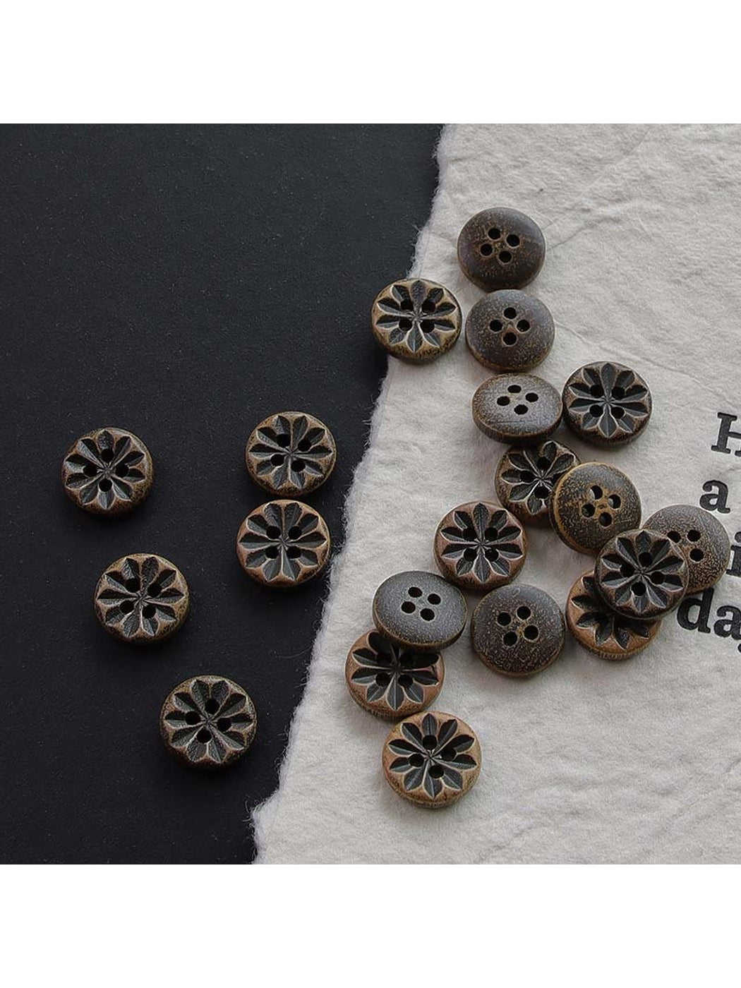 Bunli - DIY 10 Pack Vintage Style Four-Hole Buttons