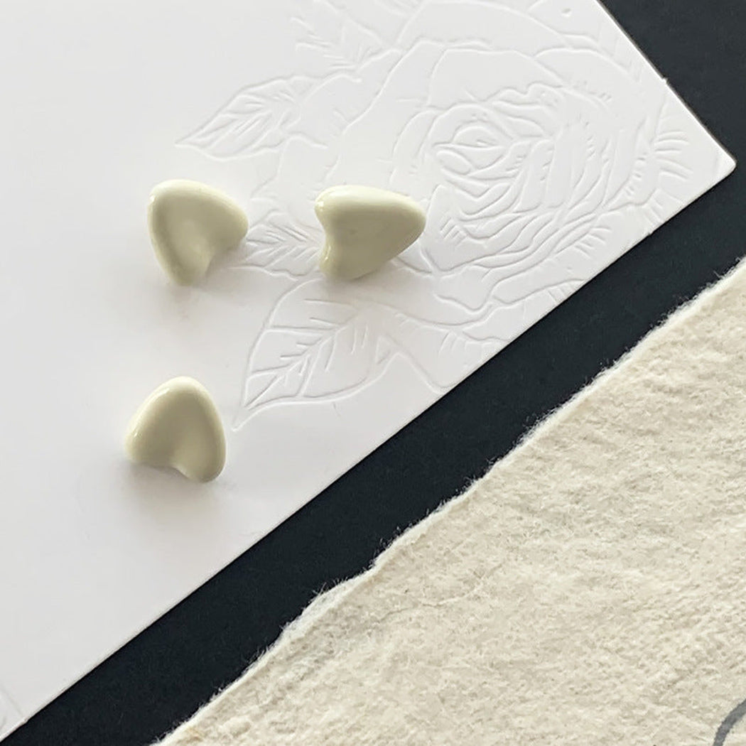 Ivory DIY 10 Pack 11mm Heart Shank Buttons, variant view