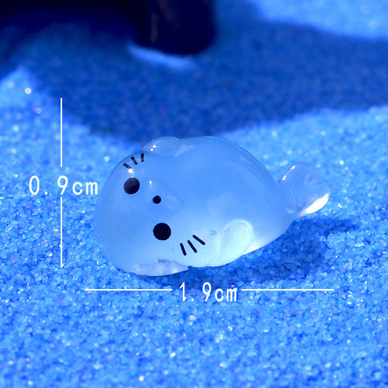 Objella - Glow Seal Pose Miniature Ornament