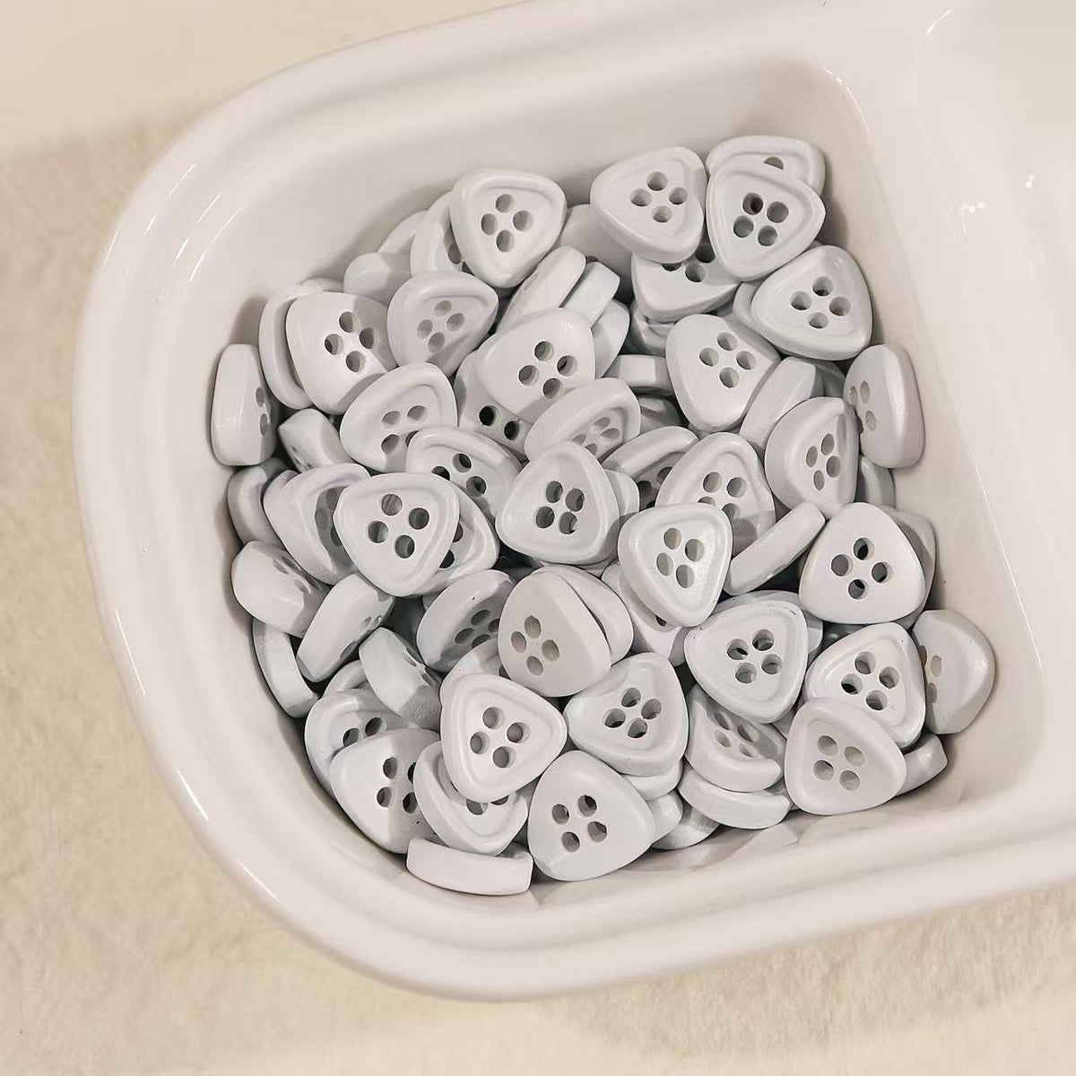Bunli - DIY 10 Pack Triangle Shape Two Hole Button