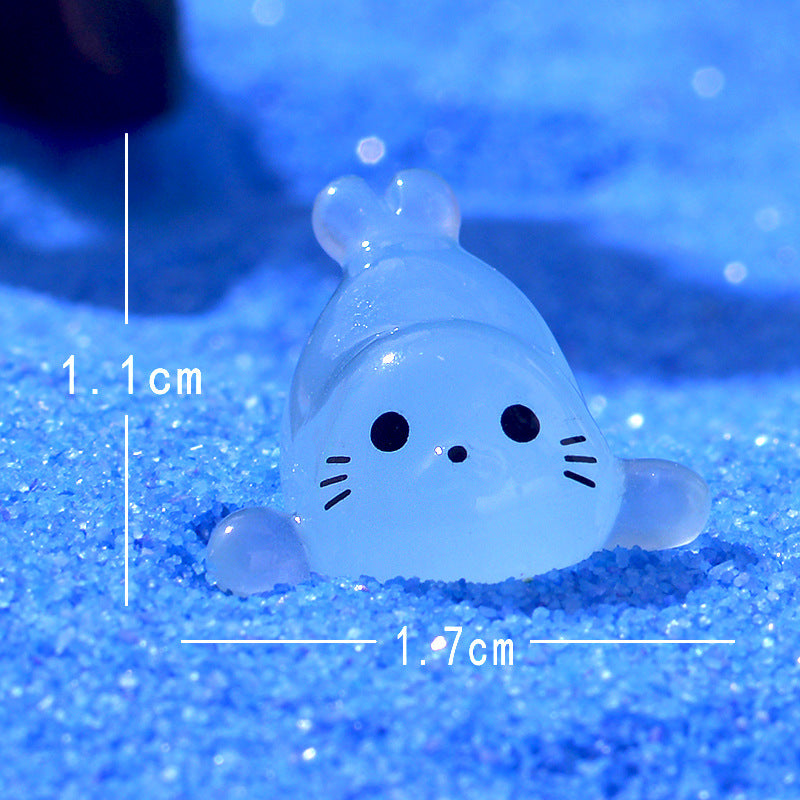 Objella - Glow Seal Pose Miniature Ornament