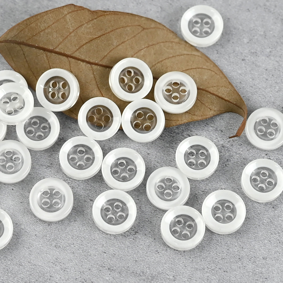 Bunli - DIY 10 Pack Clear Tint Round Four-Hole Button