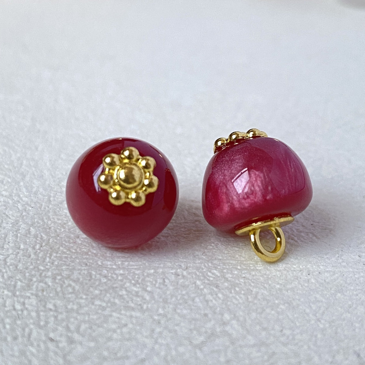 Bunli - DIY 10 Pack Apple-Shaped Floral Shank Button
