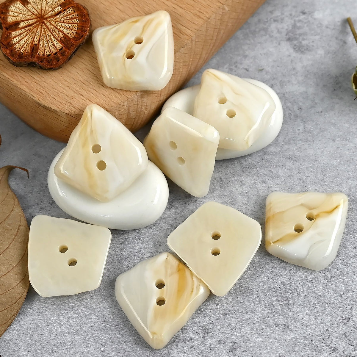 Bunli - DIY 10 Pack Irregular Faceted Button