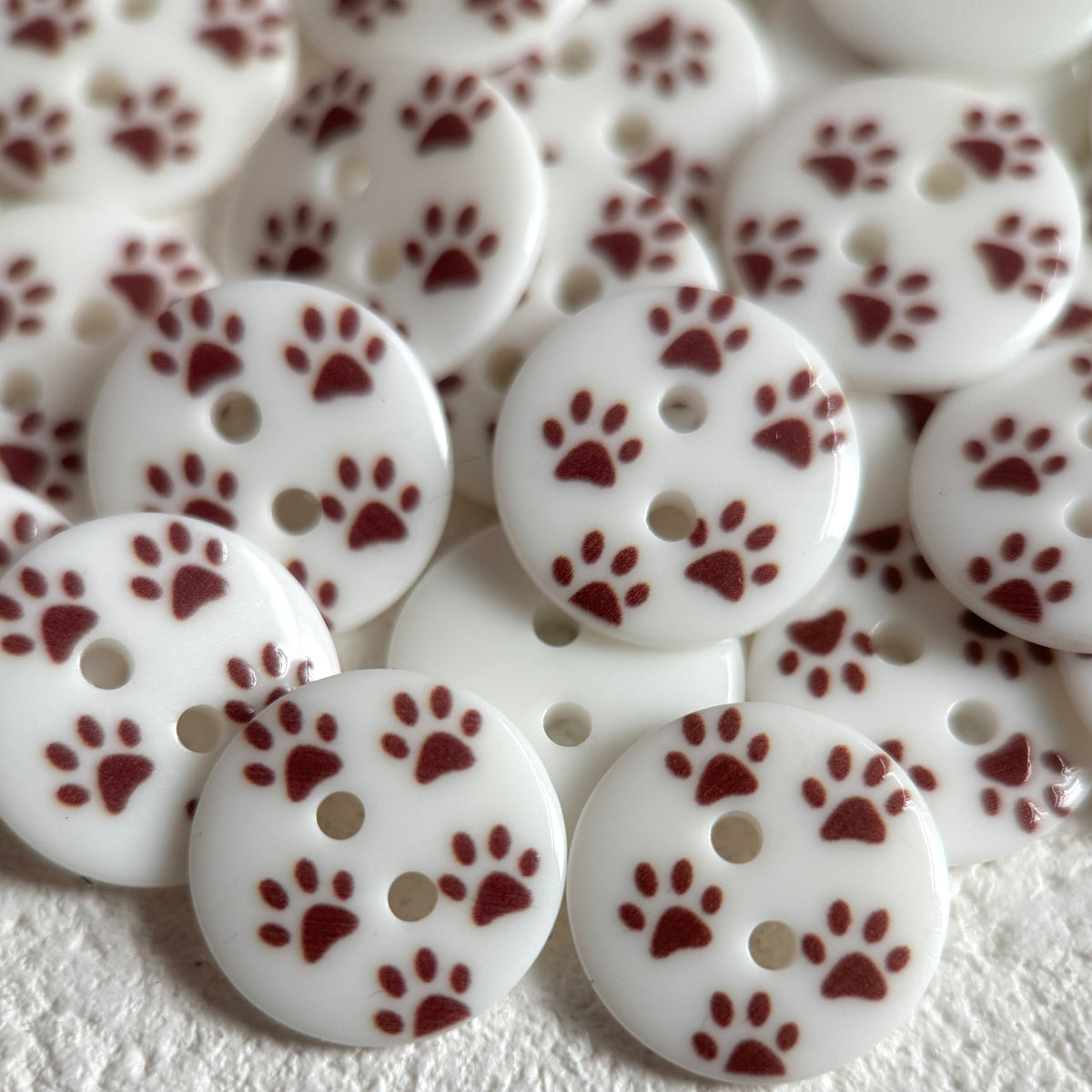 Bunli - DIY 10 Pack Multicolor Paw-Print Round Button