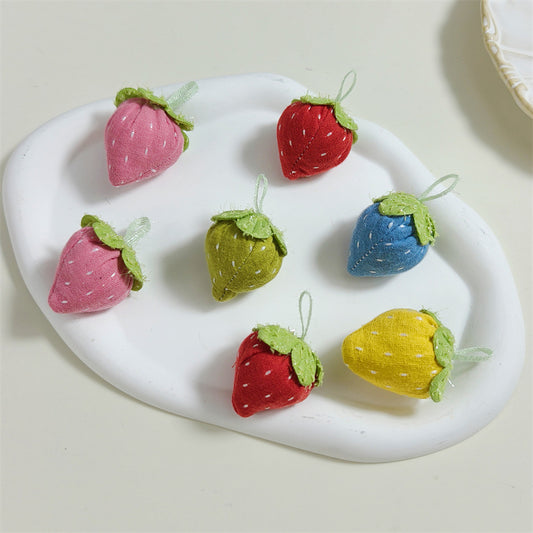 夏季新款小清新布艺充棉草莓配饰 DIY水果挂件钥匙扣包包装饰配件