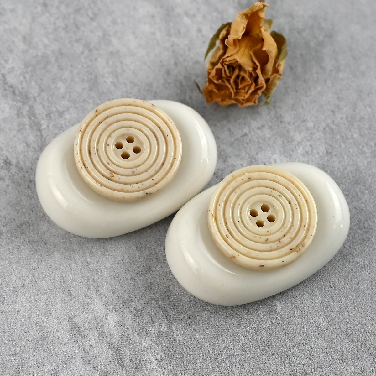 Bunli - DIY 10 Pack Ring Shape Four-Hole Button