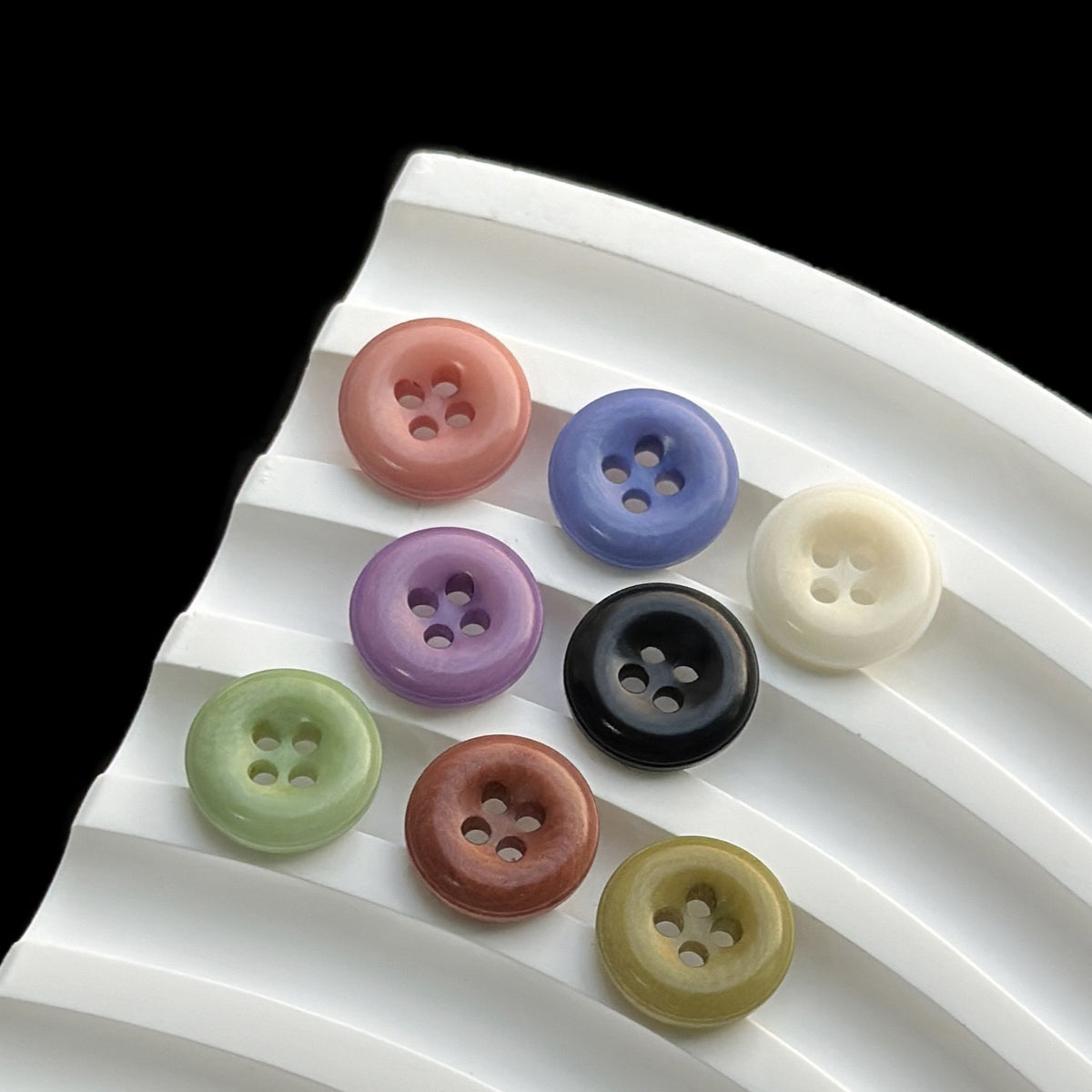 Bunli - DIY 10 Pack Glossy Round Button