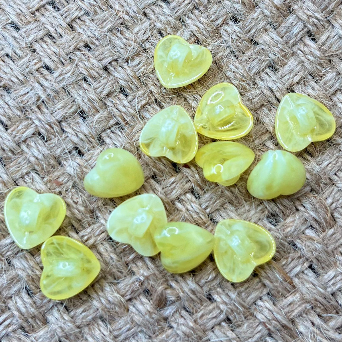 Bunli - DIY 10 Pack Yellow Translucent Heart-Shaped Button
