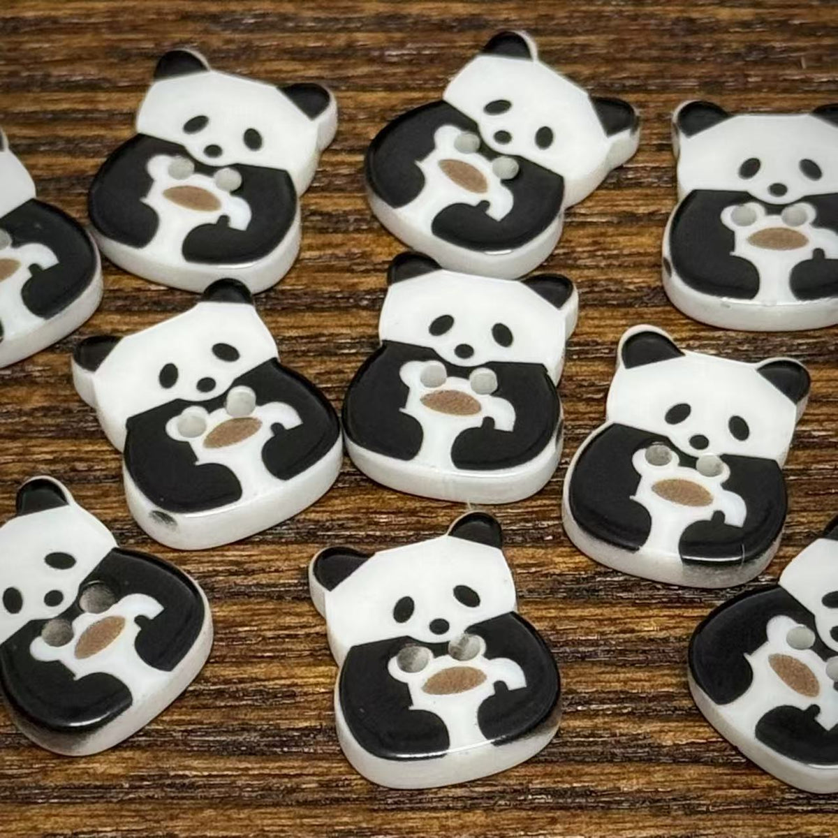 可爱小熊猫卡通树脂纽扣儿童手工娃娃衣服配件bjd装饰辅料玩偶扣