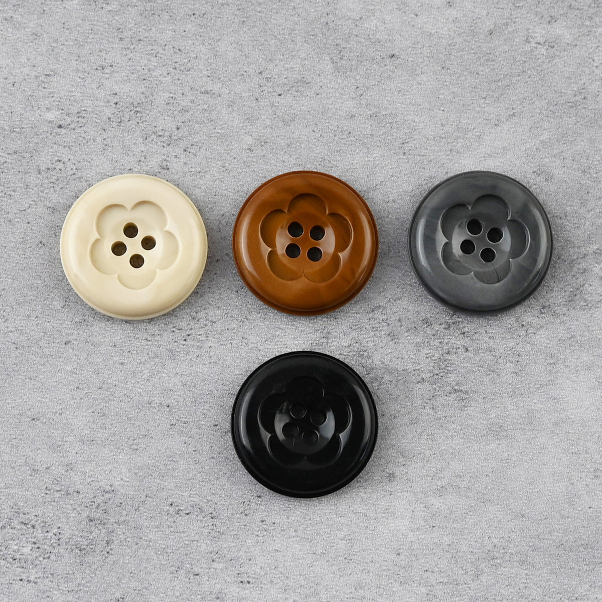 Bunli - DIY 10 Pack Embossed Floral Four-Hole Button