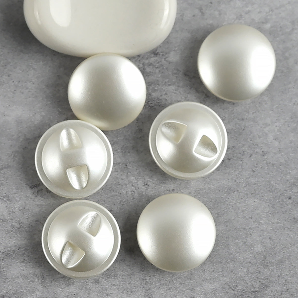 Bunli - DIY 10 Pack Glossy Round Shank Button