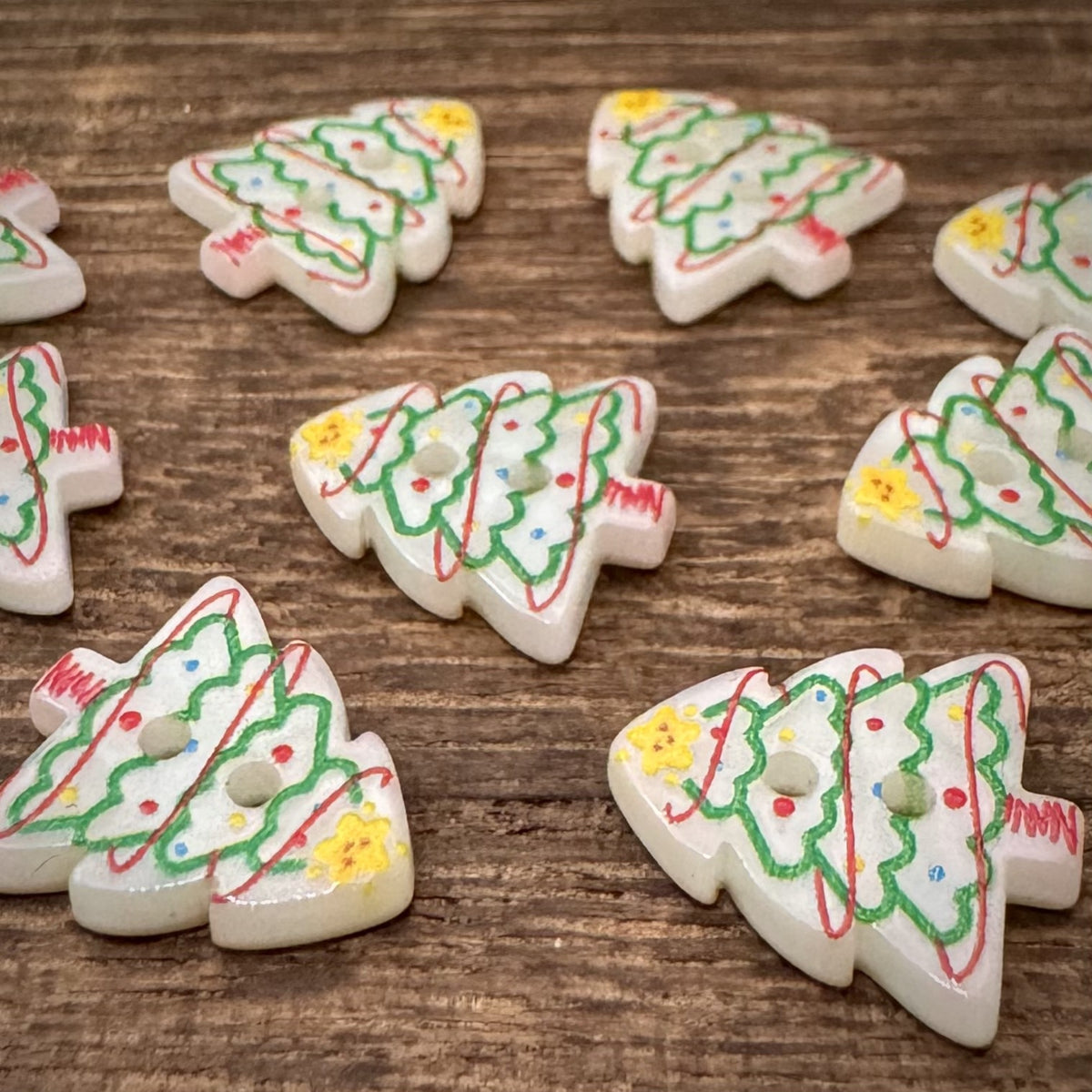Bunli - DIY 10 Pack Decorated Christmas Tree Button