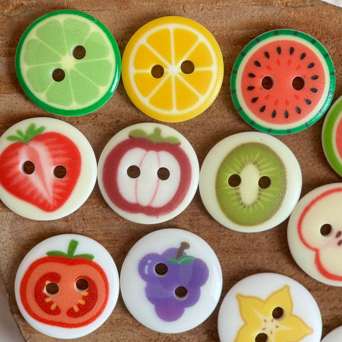 Bunli - DIY 10 Pack Colorful Fruit-Print Round Button