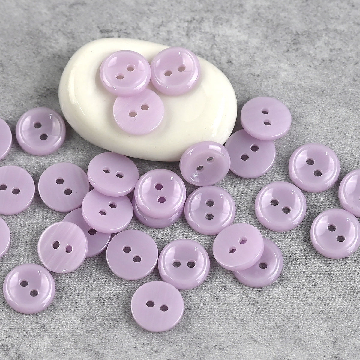 Bunli - DIY 10 Pack Glossy Round Two Hole Button