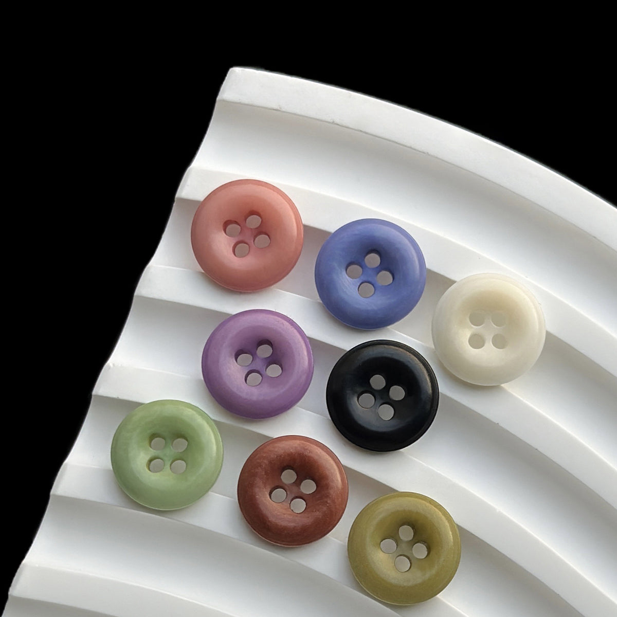 Bunli - DIY 10 Pack Glossy Round Button