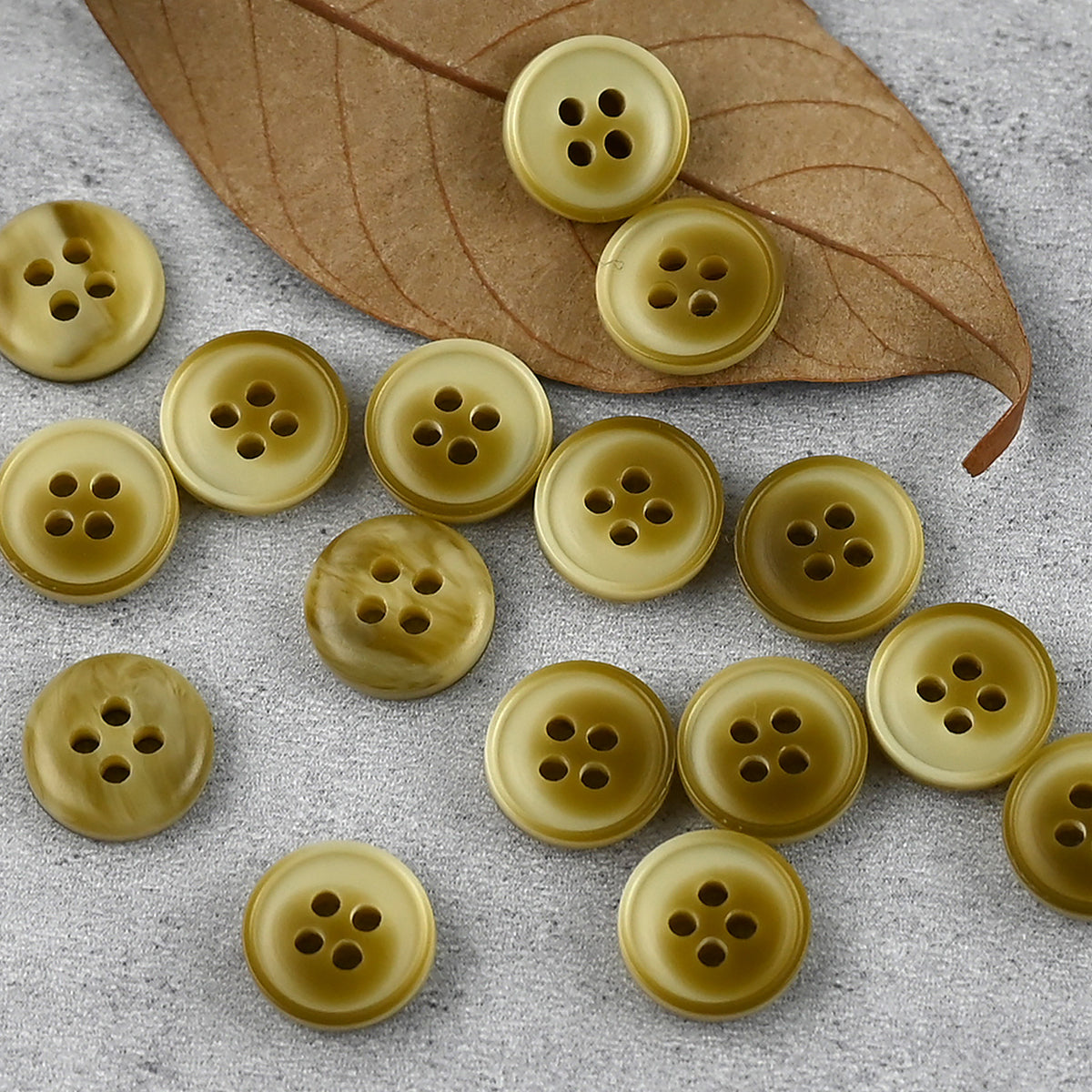 Bunli - DIY 10 Pack Gradient Contrast Four-Hole Button