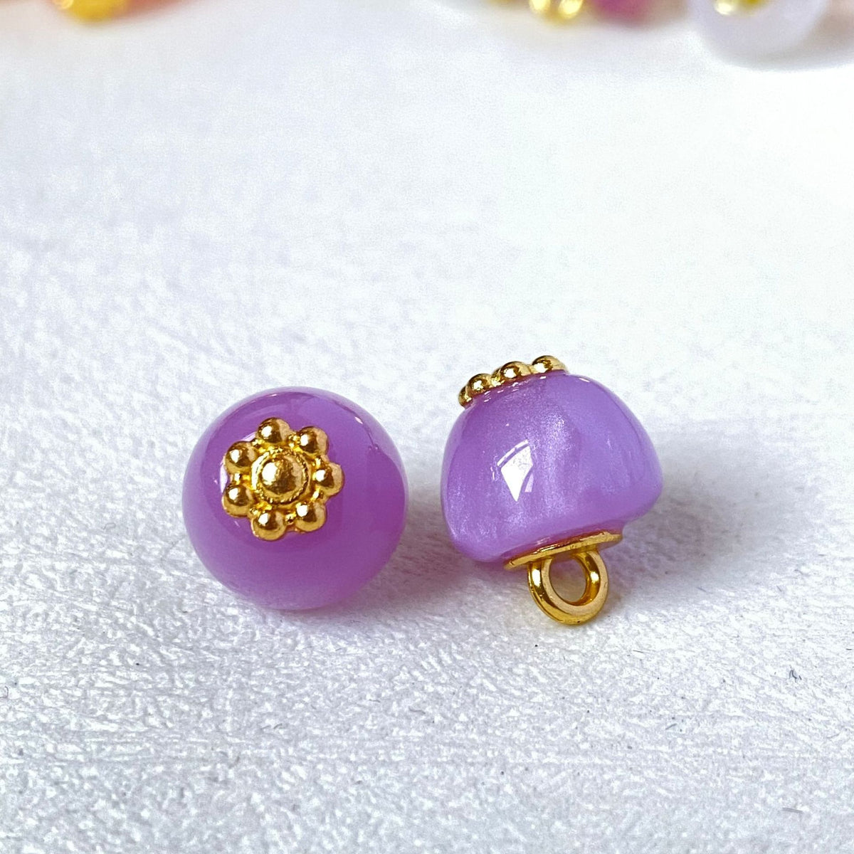 Bunli - DIY 10 Pack Apple-Shaped Floral Shank Button