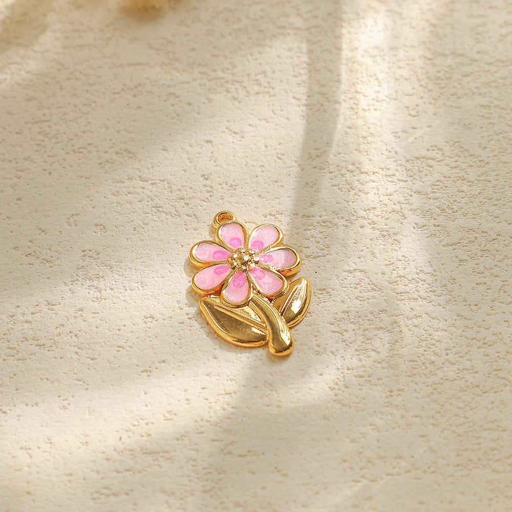 Elvane - Glossy Daisy Leaf Pendant Only