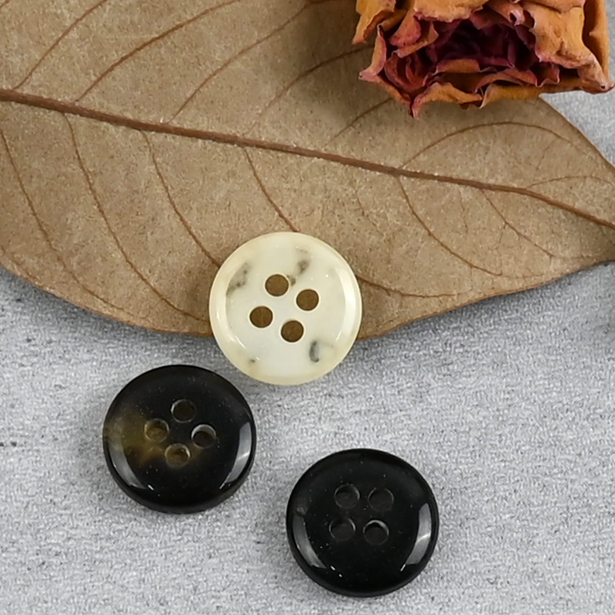 Bunli - DIY 10 Pack Translucent Glitter Four-Hole Button