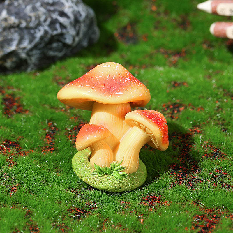 新款蘑菇摆件 苔藓微景装饰品 桌面树脂工艺品小摆件