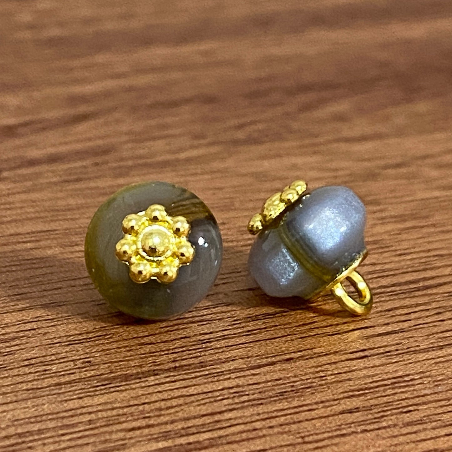 新中式三色渐变树脂扁珠旗袍纽扣复古金花托汉服盘扣服装辅料批发
