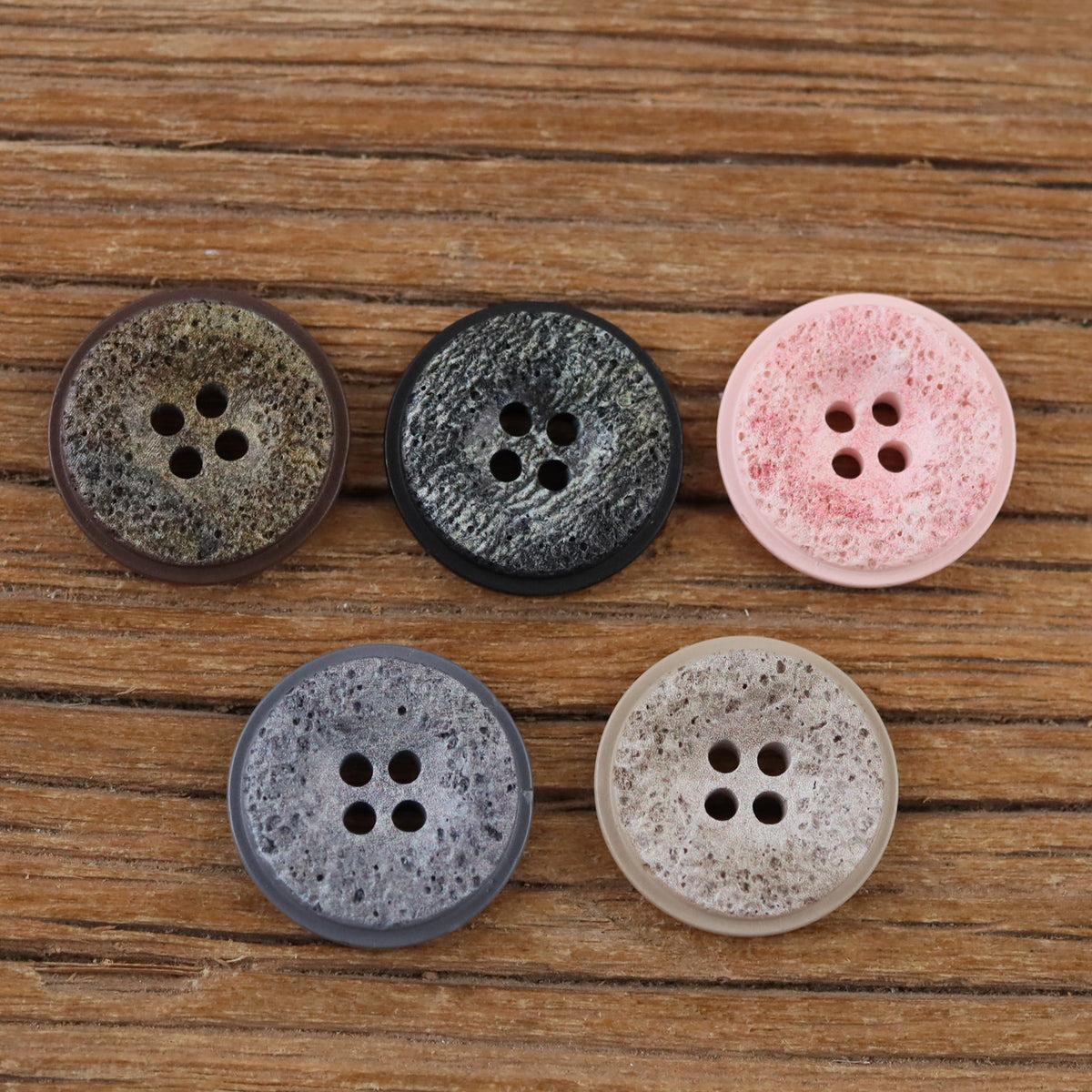 Bunli - DIY 10 Pack Textured Round Button