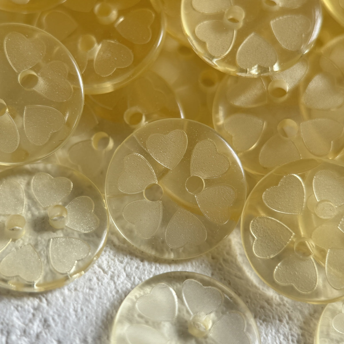 Bunli - DIY 10 Pack Translucent Clover-Pattern Button