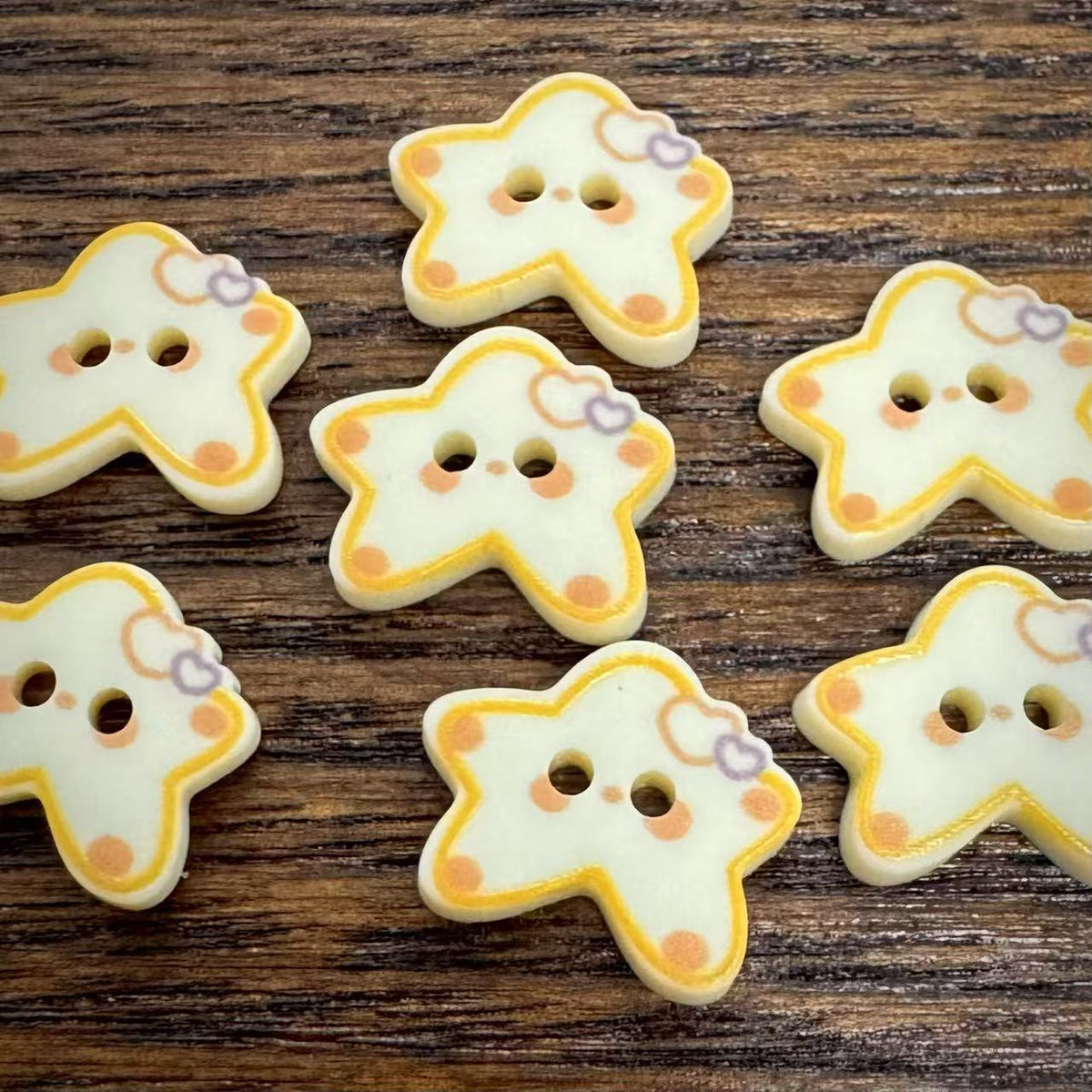 Bunli - DIY 10 Pack Polka Dot Star Two-Hole Button