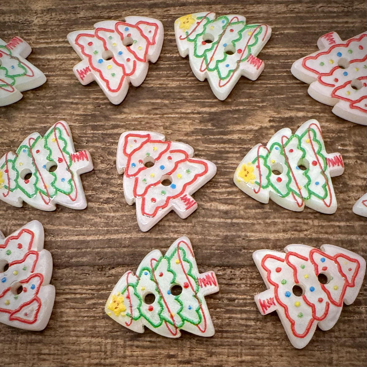 Bunli - DIY 10 Pack Decorated Christmas Tree Button