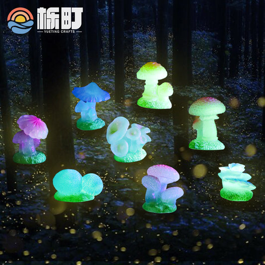 微景观摆件彩色夜光蘑菇荧光饰品苔藓创意树脂工艺品桌面小摆件