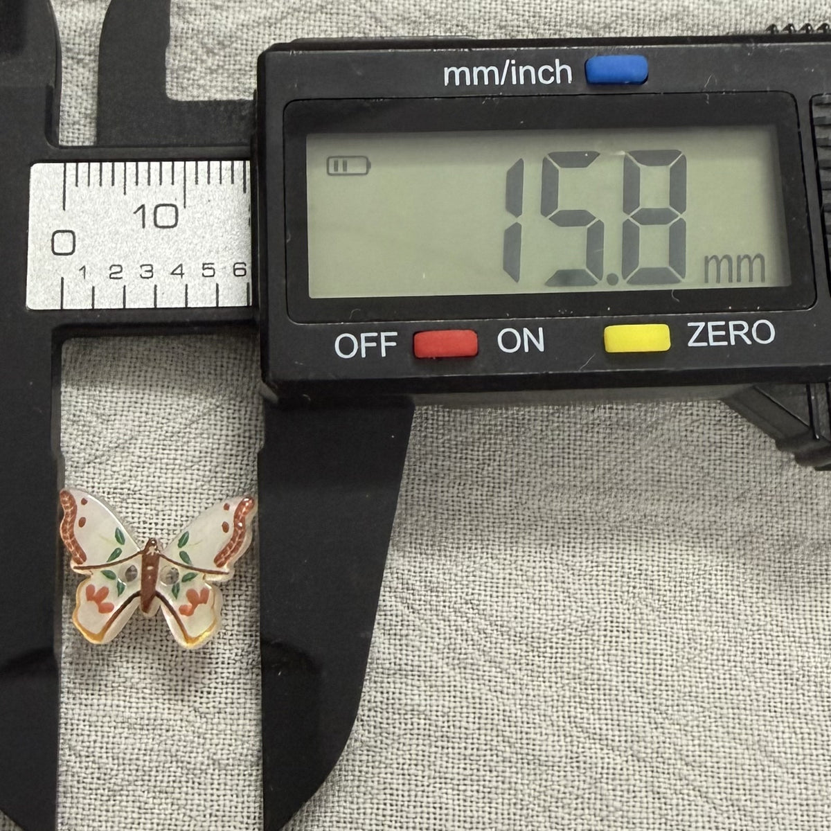 Bunli - DIY 10 Pack Vintage Butterfly Two-Hole Button