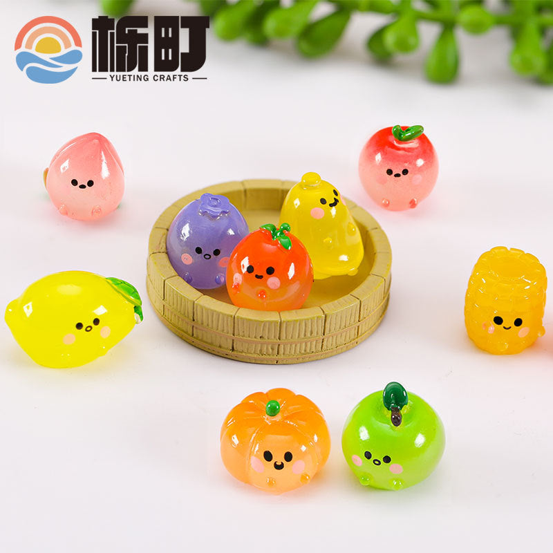 微景观树脂仿真夜光水果荔枝草莓可爱创意工艺品食玩小摆件批发
