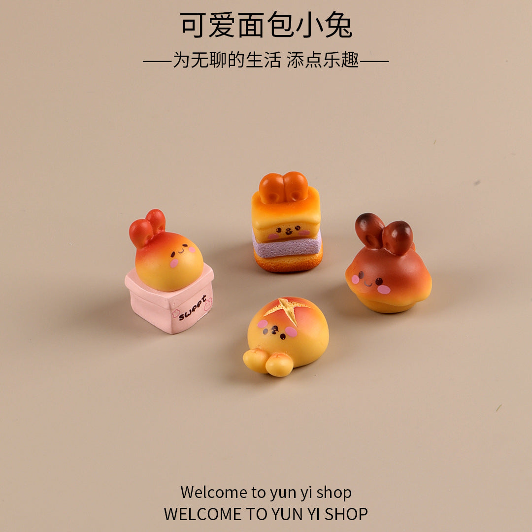 可爱卡通面包小兔子微景观创意摆件装饰品配件车载桌面树脂小摆件