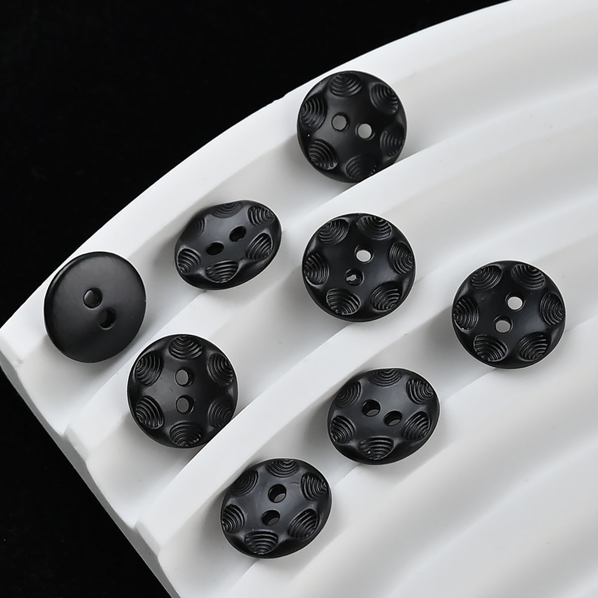 Bunli - DIY 10 Pack Scalloped Ripple Round Button