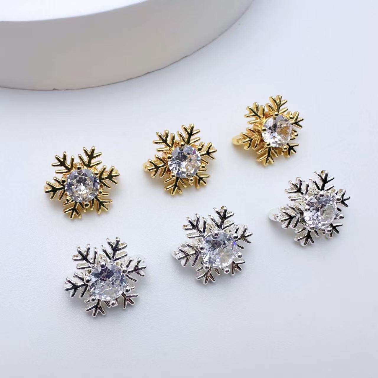 铜镀金镶锆雪花隔片DIY手工手链项链串珠饰品配件三排隔珠隔片